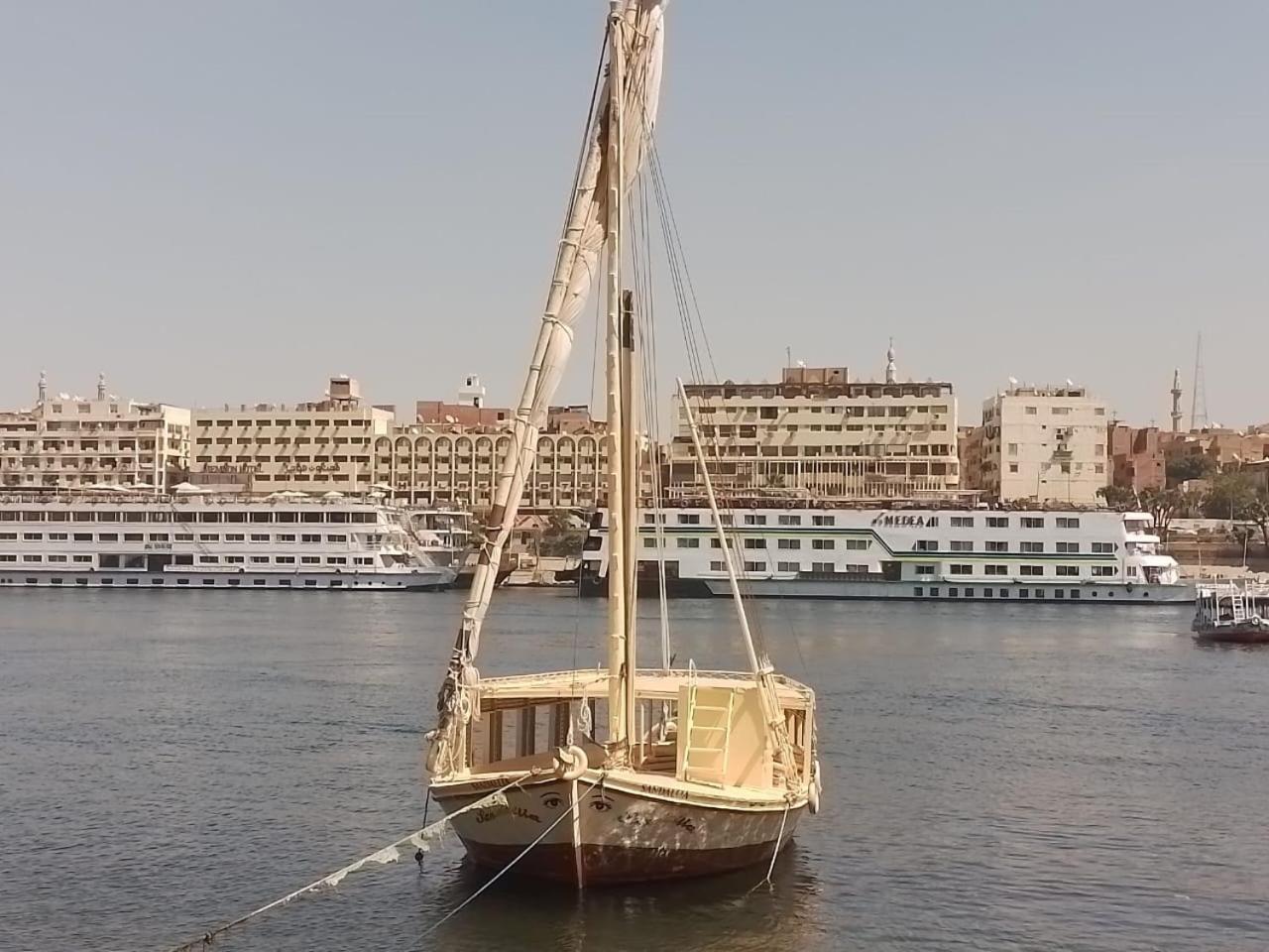 Hotel Nile Felucca Adventure Asuán Exteriér fotografie